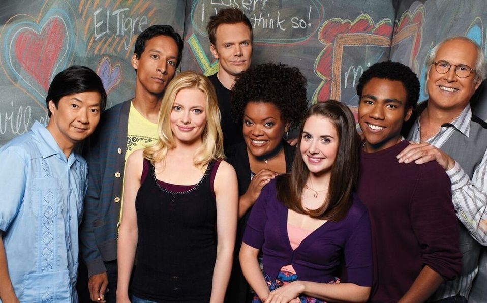Community es una de las series de culto en comedia que puedes disfrutar integra en streaming (Netflix)