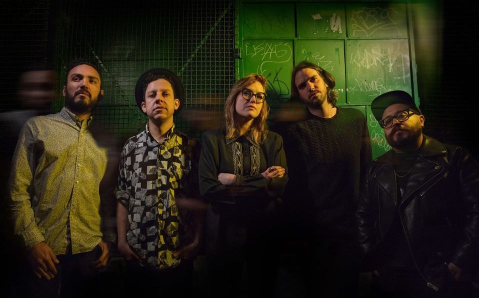 Los temas de su nuevo disco muestran una evolución en Hello Seahorse! (Cortesía)