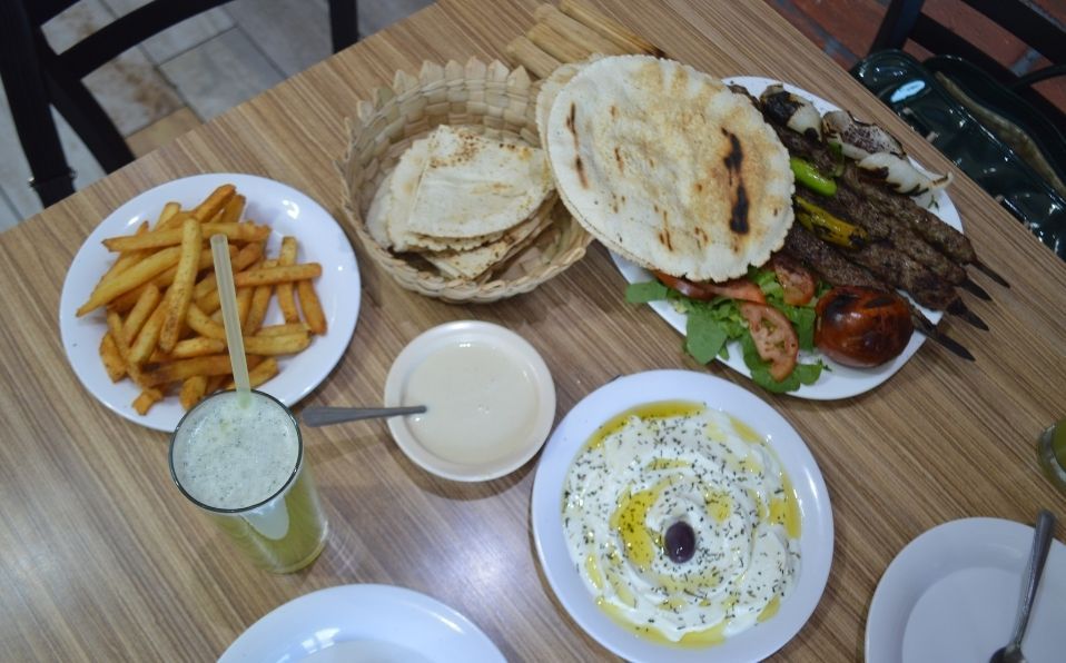 Conoce lo que ofrece Sahara Halal  (GR)